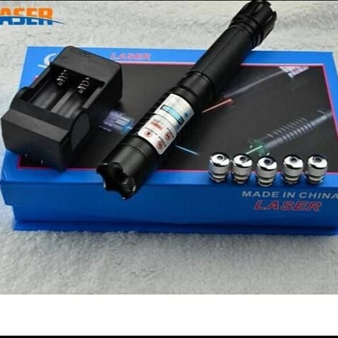 لیزر پوینتر حرارتی شارژری نور آبی مدل 012